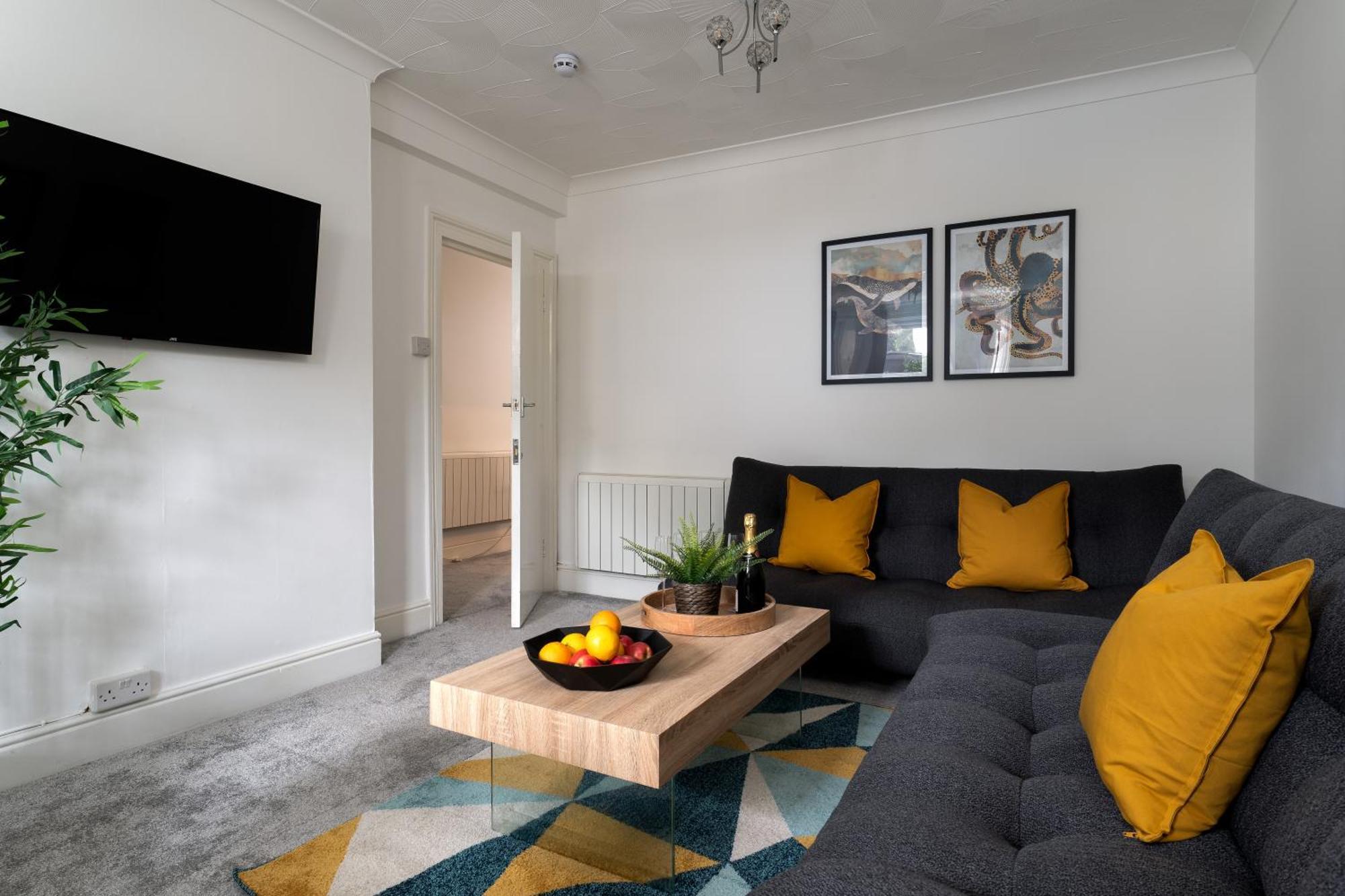 Near Beach, Torquay Heights Modern Apartments, Pet Friendly Номер фото