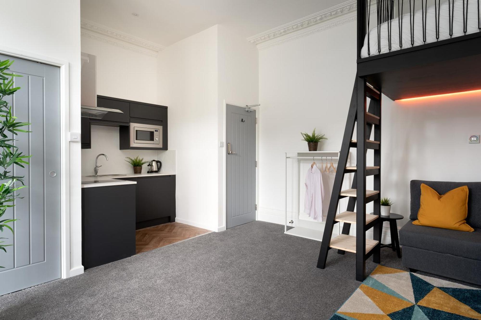 Near Beach, Torquay Heights Modern Apartments, Pet Friendly Номер фото